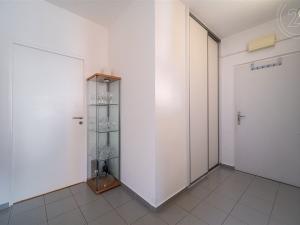 Prodej bytu 2+1, Třeboň - Třeboň II, Hliník, 64 m2