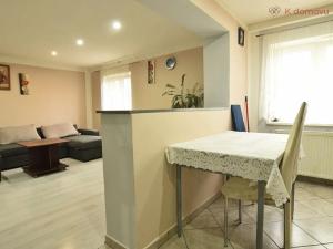 Prodej rodinného domu, Dubenec, 250 m2