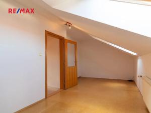 Pronájem rodinného domu, Praha - Újezd nad Lesy, Na Božkovně, 110 m2