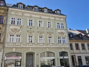 Pronájem bytu 2+1, Liberec, Valdštejnská, 60 m2