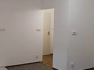 Pronájem bytu 1+kk, Hořovice, U Školky, 34 m2