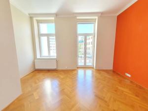 Pronájem bytu 2+1, Praha - Vinohrady, Belgická, 78 m2