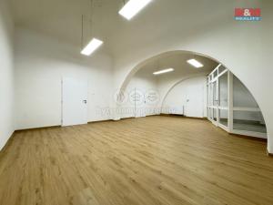 Pronájem kanceláře, Praha - Karlín, Kollárova, 93 m2