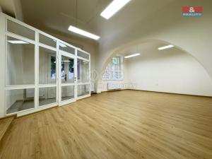 Pronájem kanceláře, Praha - Karlín, Kollárova, 93 m2