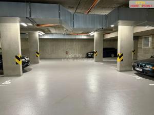 Pronájem garáže, Praha - Dolní Měcholupy, Kardausova, 14 m2