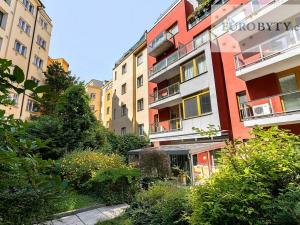 Pronájem bytu 4+kk, Praha - Podolí, Podolská, 133 m2