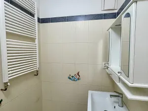 Prodej bytu 3+kk, Klecany, Nám. Třebízského, 72 m2