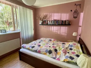Prodej bytu 3+kk, Klecany, Nám. Třebízského, 72 m2