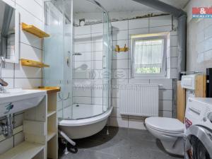 Prodej rodinného domu, Stříbrná, 228 m2