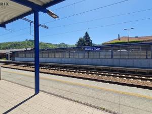 Prodej bytu 2+kk, Králův Dvůr, náměstí Míru, 55 m2