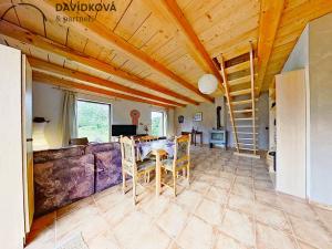 Prodej chaty, Chlumec nad Cidlinou - Chlumec nad Cidlinou IV, Spravedlnost, 92 m2