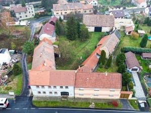 Pronájem vícegeneračního domu, Vraný, 258 m2