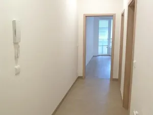 Pronájem bytu 2+kk, Praha - Modřany, Mezi vodami, 52 m2