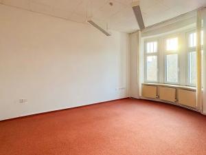 Pronájem kanceláře, Hradec Králové, náměstí Svobody, 23 m2