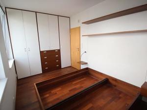 Prodej bytu 3+kk, Praha - Prosek, Trmická, 155 m2