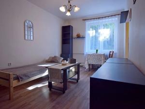 Pronájem bytu 1+kk, Praha - Veleslavín, Šumberova, 26 m2