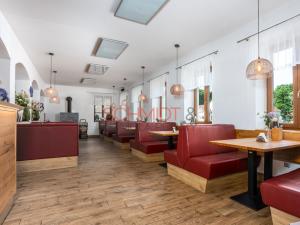 Pronájem restaurace, Břeclav - Poštorná, Celnice-středisko služeb, 270 m2