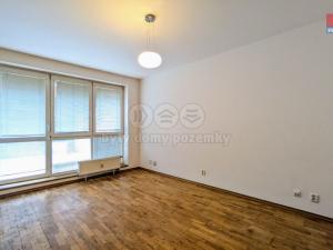 Prodej bytu 1+kk, Praha, Vřesová, 27 m2