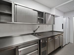 Pronájem restaurace, Praha - Žižkov, Olšanská, 352 m2