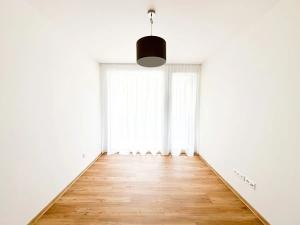 Pronájem bytu 2+kk, Ostrava, U Hájenky, 61 m2