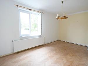 Prodej bytu 3+1, Domažlice, Kosmonautů, 60 m2
