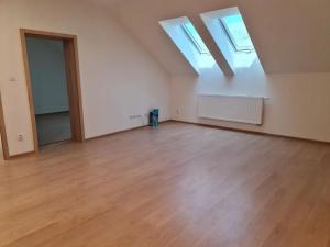 Pronájem bytu 3+kk, Třešť, Nádražní, 75 m2