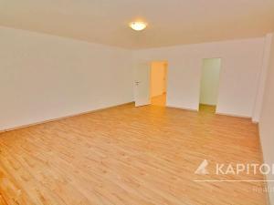 Pronájem bytu 2+kk, Moravská Třebová, nám. T. G. Masaryka, 97 m2