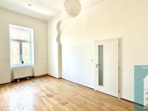 Pronájem bytu 4+1, Kroměříž, 1. máje, 116 m2