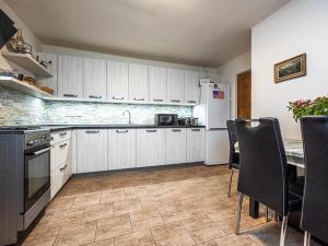 Prodej rodinného domu, Praha - Zbraslav, Závist, 152 m2