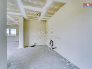 Prodej rodinného domu, Lužany, 144 m2
