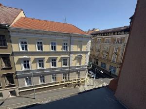 Pronájem bytu 2+kk, Teplice, 28. října, 36 m2