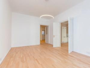 Pronájem bytu 3+1, Praha - Dejvice, Kafkova, 102 m2