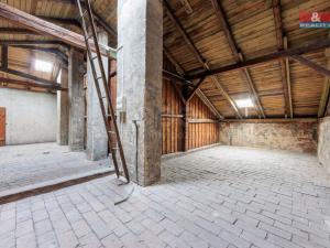 Prodej činžovního domu, Nejdek, náměstí Karla IV., 766 m2
