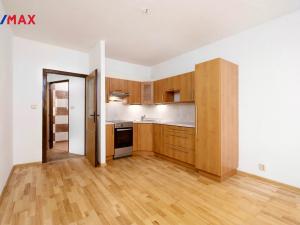 Prodej bytu 1+1, Ostrava - Poruba, Pavlouskova, 44 m2