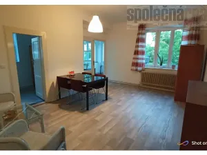 Pronájem bytu 3+1, Praha - Dejvice, Na Kuthence, 90 m2