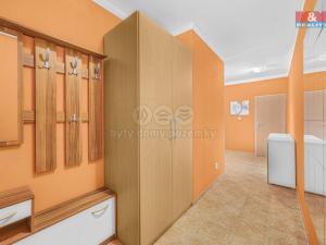 Prodej bytu 2+kk, Modletice, 53 m2