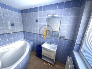 Pronájem bytu 3+1, Mlázovice, Na Ohrádce, 96 m2