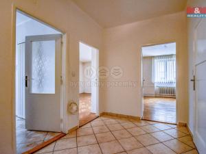 Prodej bytu 2+1, Ostrava - Poruba, Havlíčkovo náměstí, 60 m2