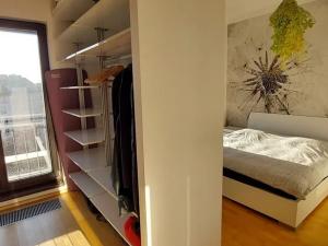 Pronájem bytu 3+kk, Praha - Holešovice, Jankovcova, 78 m2