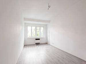 Pronájem bytu 2+1, Praha - Vršovice, 28. pluku, 55 m2