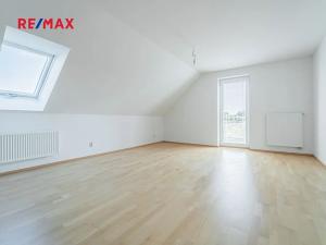 Prodej rodinného domu, Kladno, Jiřího Koláře, 217 m2
