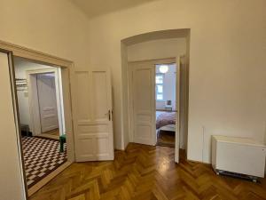 Pronájem bytu 4+1, Praha - Smíchov, Na bělidle, 109 m2