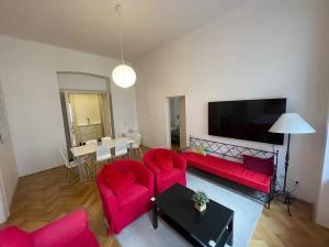 Pronájem bytu 4+1, Praha - Smíchov, Na bělidle, 109 m2