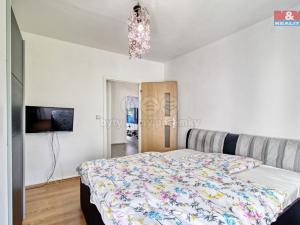 Prodej bytu 3+1, Teplice - Prosetice, Pod hvězdárnou, 74 m2