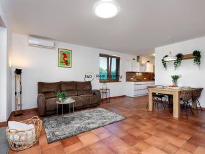 Prodej rodinného domu, Tuhaň, 99 m2
