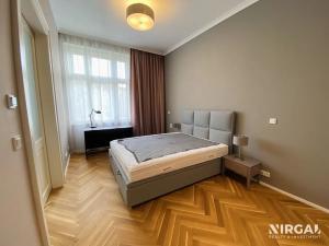 Pronájem bytu 2+kk, Praha, 53 m2