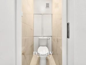 Prodej bytu 2+1, Znojmo, Pražská sídl., 53 m2