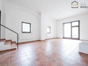 Pronájem obchodního prostoru, Kutná Hora, Palackého náměstí, 60 m2