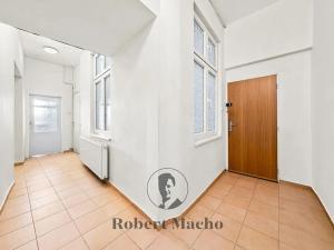 Pronájem bytu 3+1, Praha - Vršovice, Rybalkova, 92 m2