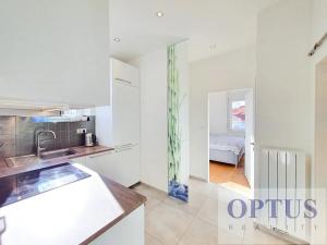 Pronájem bytu 2+kk, Praha - Podolí, Levá, 45 m2